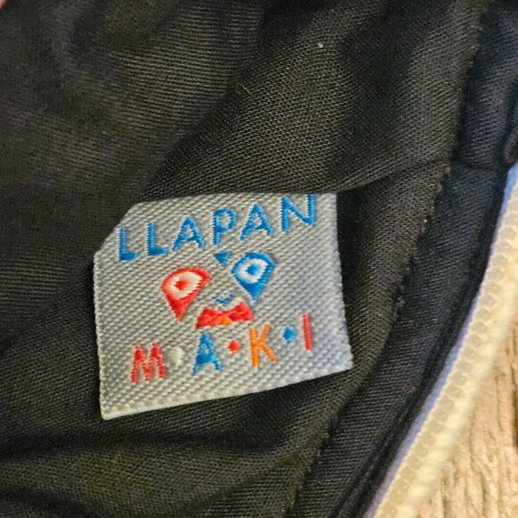 Peruvian 100% Wool Hand Made Embroidered Toiletry Makeup Bag. Llapan Maki - Picture 3 of 6